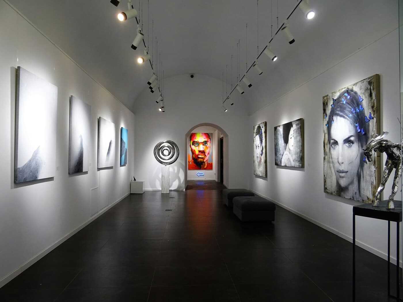 The Noyes Galleries at Kramer Hall — photo 1